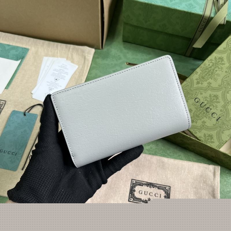 G*u*i wallets & purse